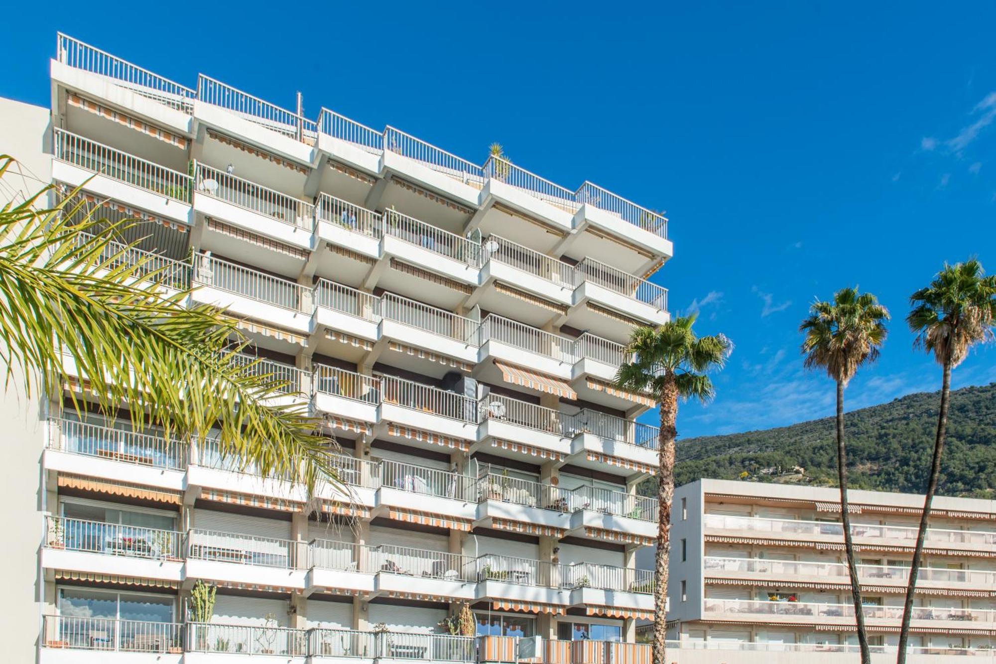 Cosy Studio - Residence Front De Mer - Menton Bagian luar foto